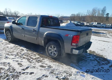 2013 GMC Sierra 1500 Sle z USA, uszkodzony, nr VIN 3GTP2VE73DG177770